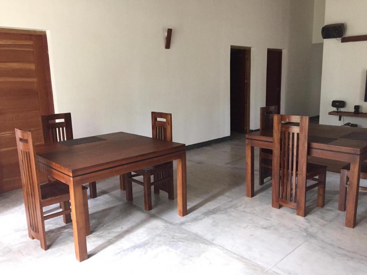 Secret House Apartment Dikwella Luaran gambar