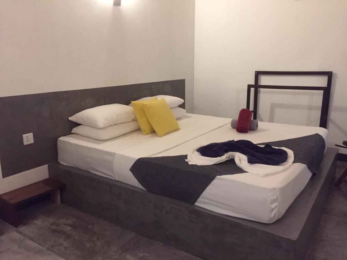 Secret House Apartment Dikwella Luaran gambar