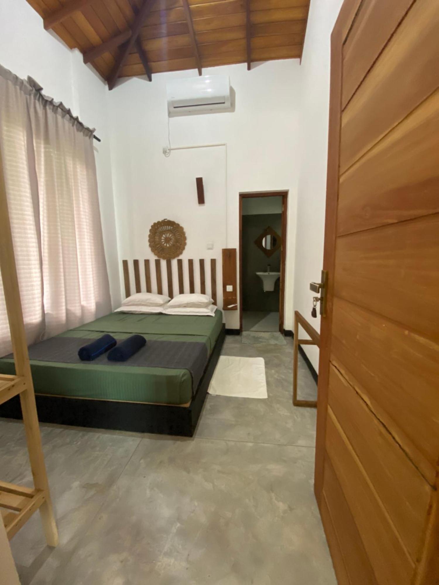 Secret House Apartment Dikwella Luaran gambar