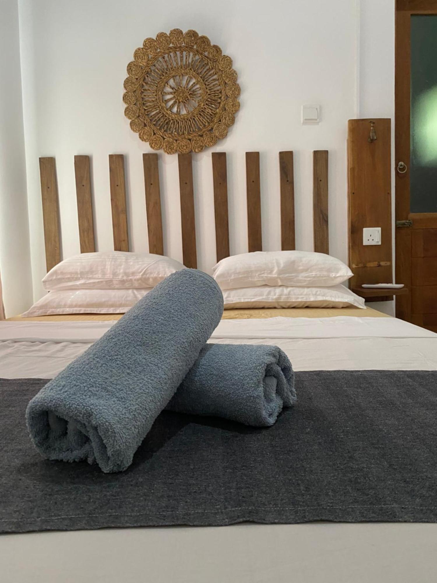 Secret House Apartment Dikwella Luaran gambar