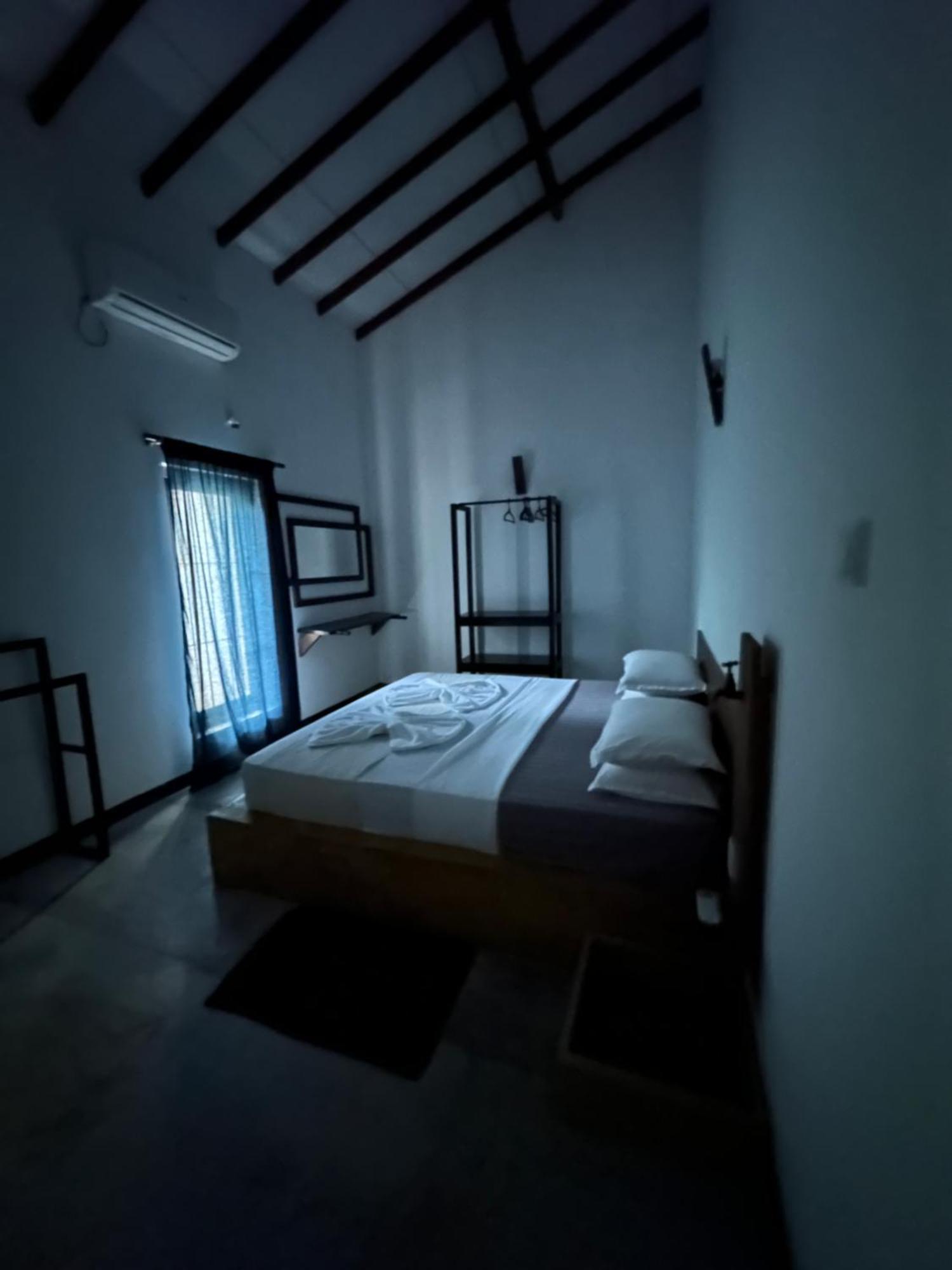 Secret House Apartment Dikwella Luaran gambar